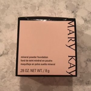 MAry Kay Mineral foundation